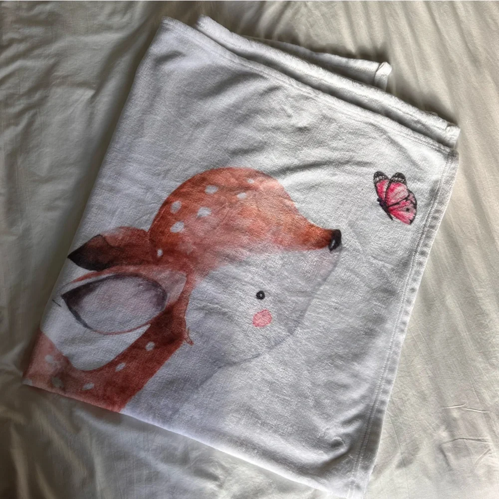 White Throw Blanket Cute Cartoon Deer - Picture 4 of 4
